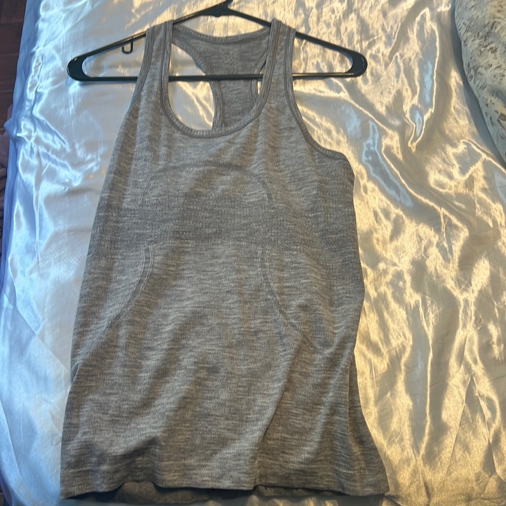 Lululemon tang tops